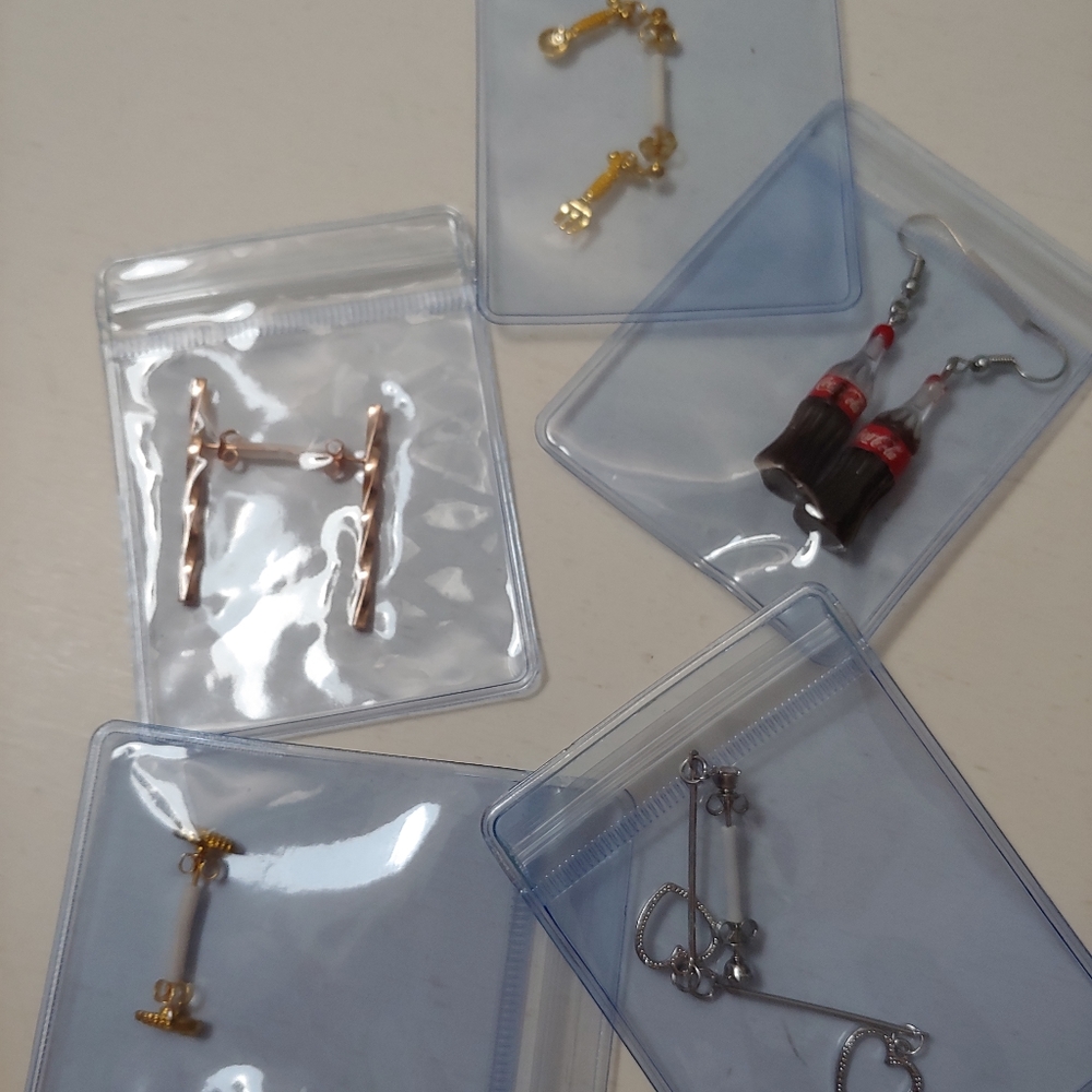 Random earings